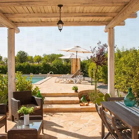 Villa Helloapulia Trullo Di Bacco